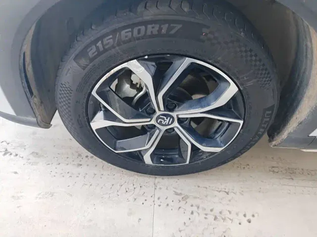 BYD Yuan PLUS — Фото автомобиля 22