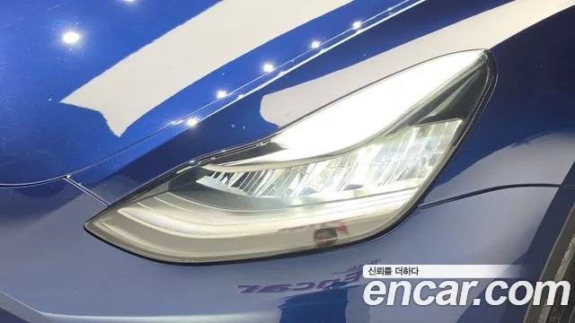 Tesla Model Y — Фото автомобиля 7
