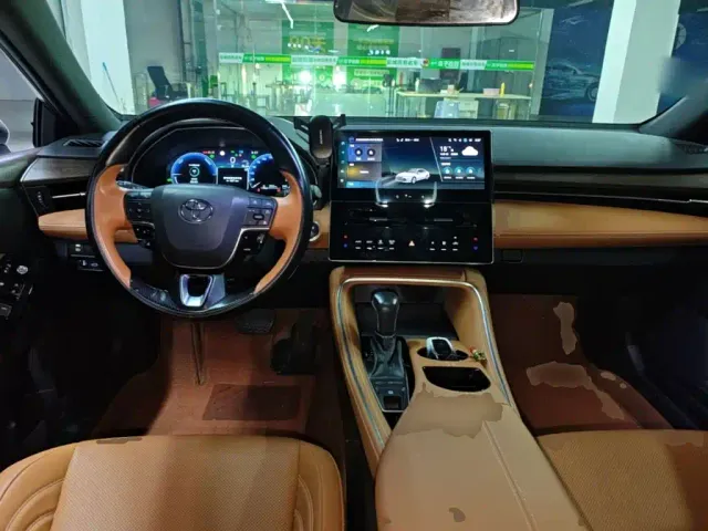 Toyota Avalon — Фото автомобиля 9