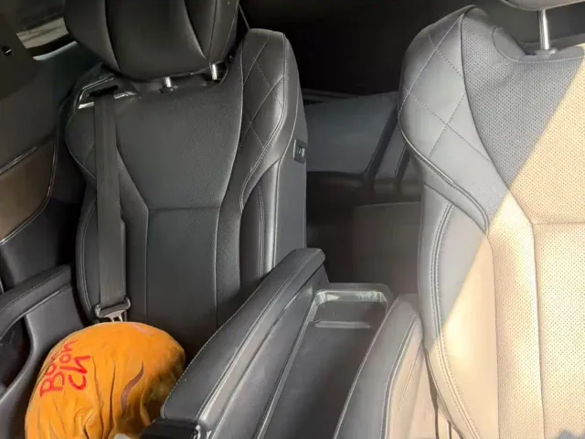 Toyota Vellfire — Фото автомобиля 8
