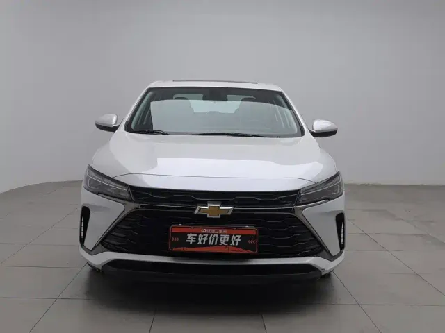 Chevrolet Monza — Фото автомобиля 3