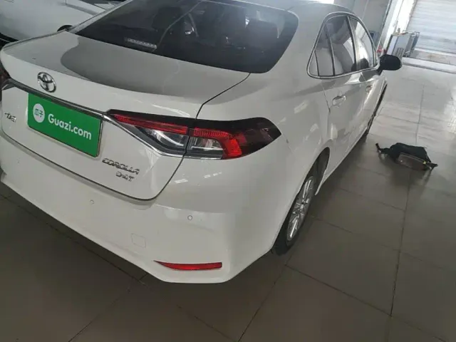 Toyota Corolla — Фото автомобиля 7