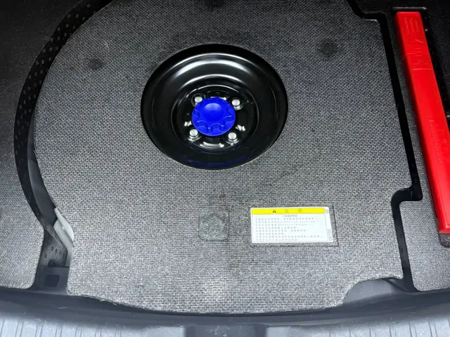 Toyota YARiS L Zhi Xuan — Фото автомобиля 21