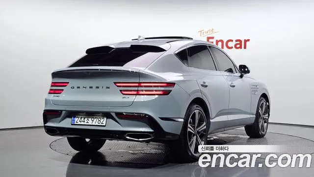 Фотография автомобиля — Genesis GV80 GV80 Coupe