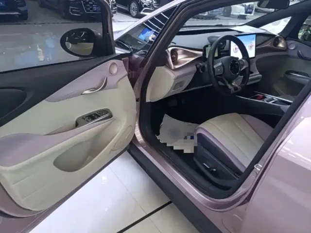 BYD Dolphin — Фото автомобиля 15