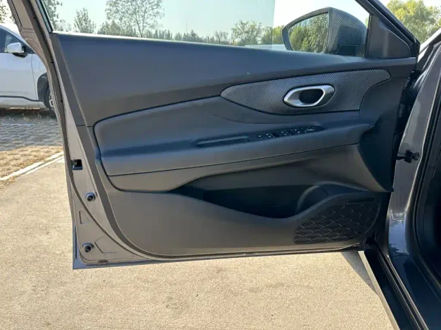 GAC Trumpchi Emkoo — Фото автомобиля 13