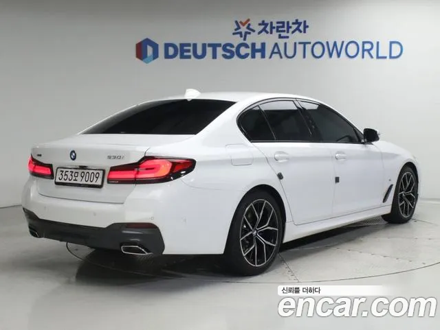 BMW 5-Series 5 серия (G30) 530i xDrive M Sport — Фото автомобиля 2