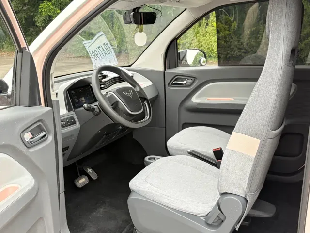 Wuling Hongguang Mini EV — Фото автомобиля 8