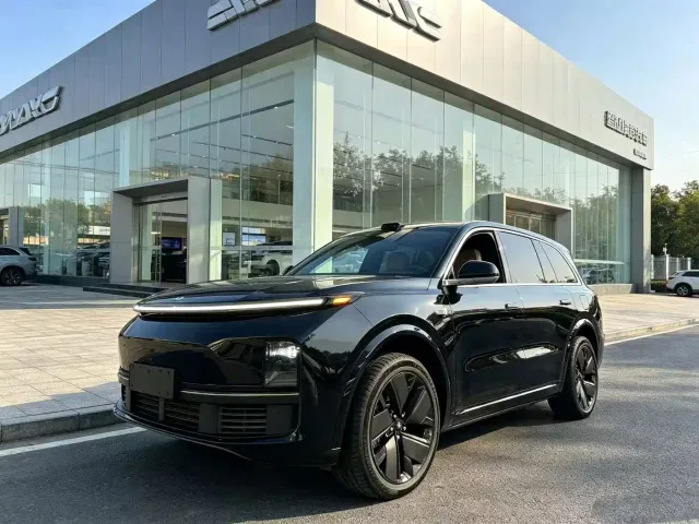 Фотография автомобиля — Li Auto L9