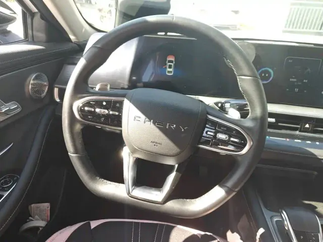 Chery Arrizo 8 — Фото автомобиля 6