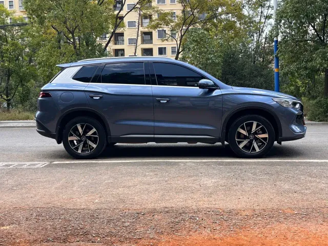 BYD Song Pro — Фото автомобиля 7
