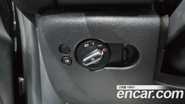 Mini Cooper — Фото автомобиля 15