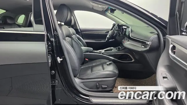 Hyundai Grandeur Новый Grandeur IG 3.0 LPi (Для проката) — Фото автомобиля 23