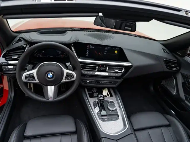 BMW Z4 — Фото автомобиля 12