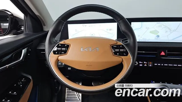 Kia EV6 — Фото автомобиля 13