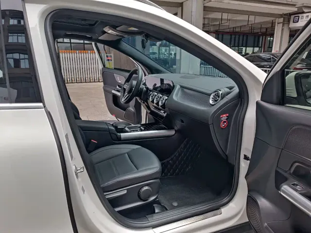 Mercedes-Benz GLA-Class — Фото автомобиля 11
