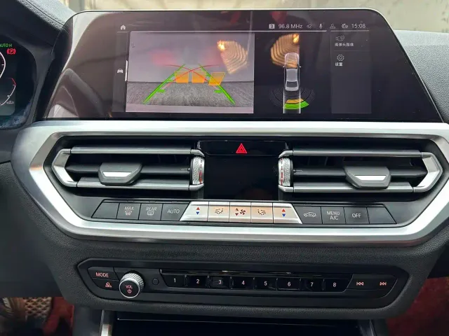 BMW 3 Series — Фото автомобиля 7