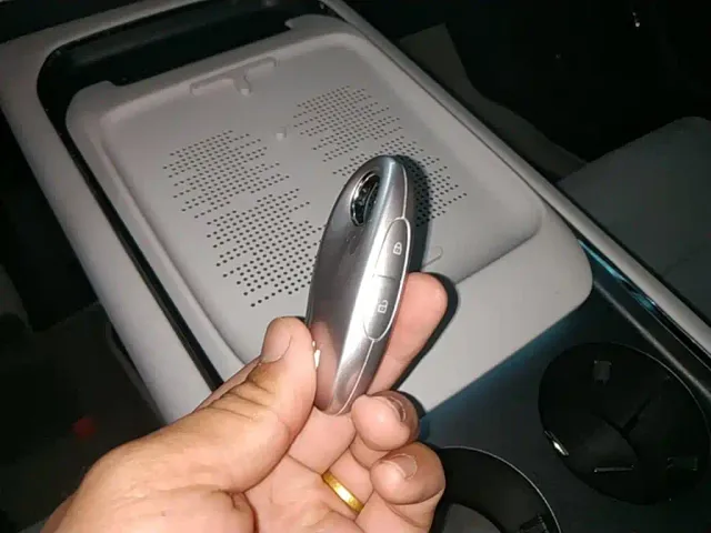 Voyah Auto VOYAH FREE 2025 318 318km RWD Touring Edition — Фото автомобиля 8