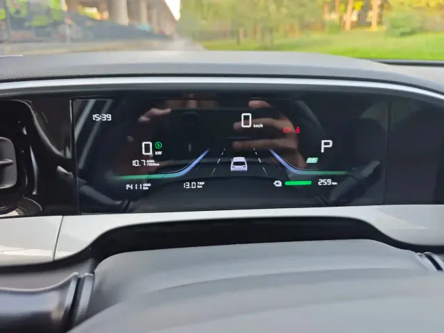 Geely Starry Wish — Фото автомобиля 15