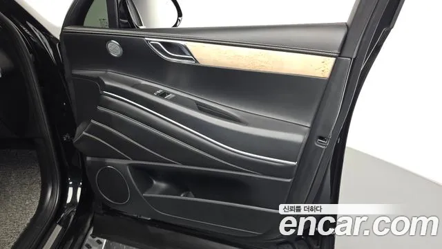 Genesis GV80 — Фото автомобиля 13