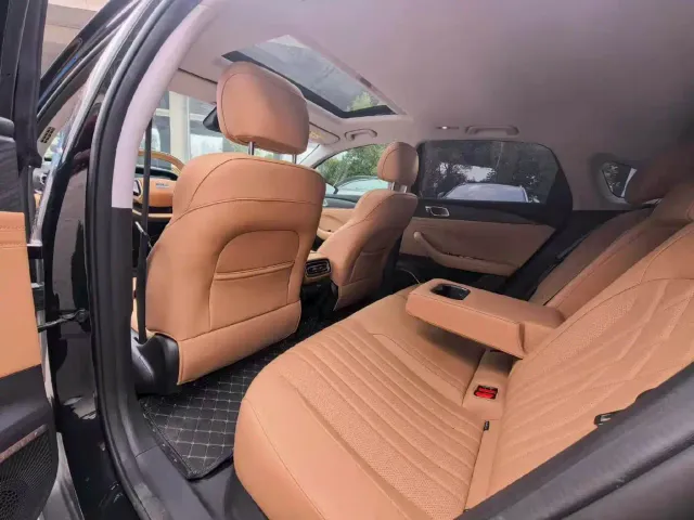 Geely Galaxy Stellar 6 — Фото автомобиля 6
