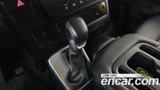 Hyundai Staria — Фото автомобиля 12