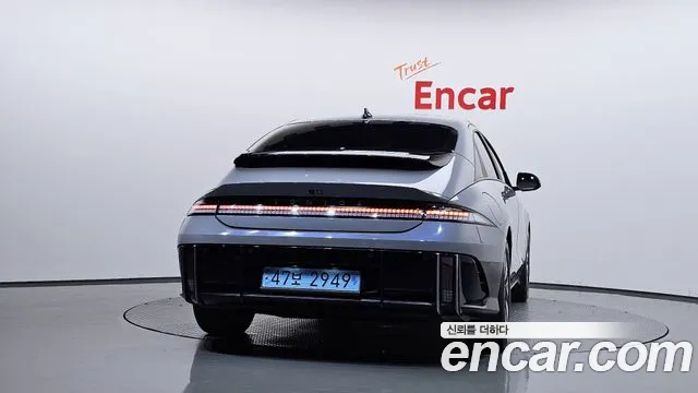 Hyundai Ioniq 6 — Фото автомобиля 4