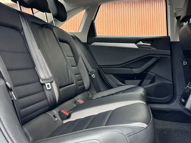 Volkswagen Sagitar — Фото автомобиля 19