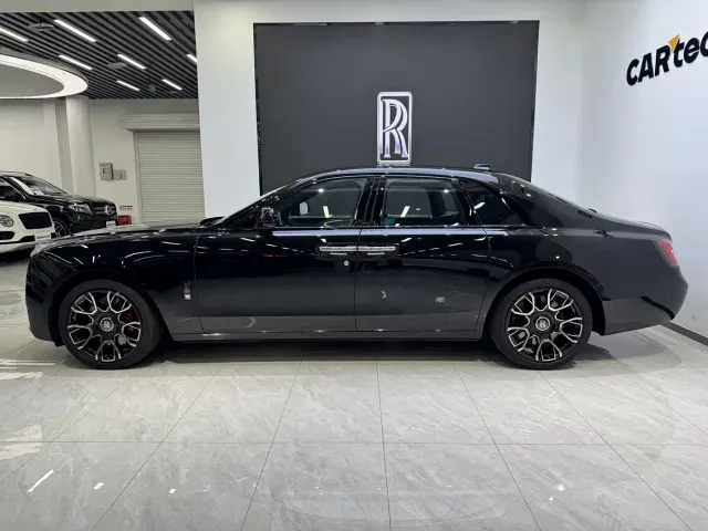 Rolls-Royce Ghost — Фото автомобиля 7