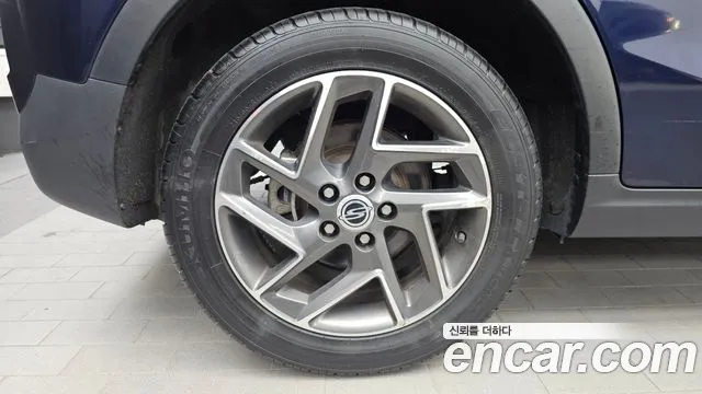 KG_Mobility_Ssangyong TIBOLI Very New Tivoli Бензин 1.5 2WD — Фото автомобиля 5