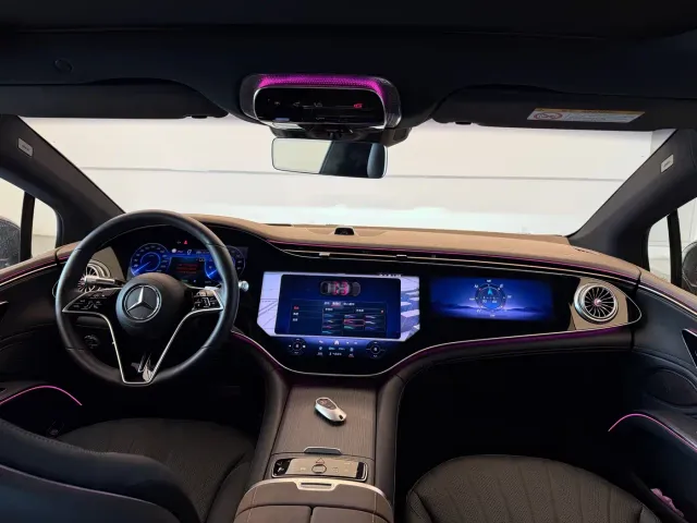 Mercedes-Benz EQS — Фото автомобиля 20