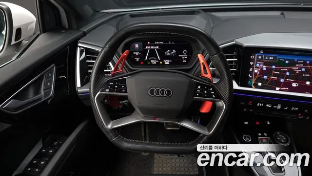 Audi Q4 e-tron F4 — Фото автомобиля 19