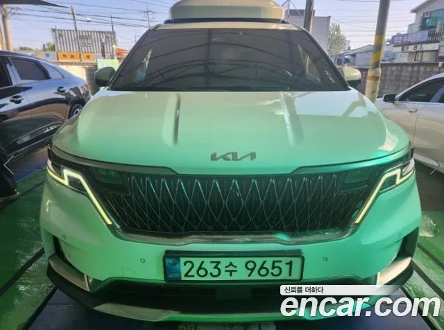 Фотография автомобиля — Kia Carnival Generation 4