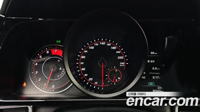 Hyundai Avante CN7 — Фото автомобиля 8