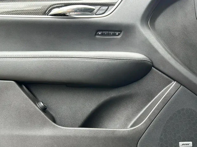Cadillac XT5 — Фото автомобиля 24