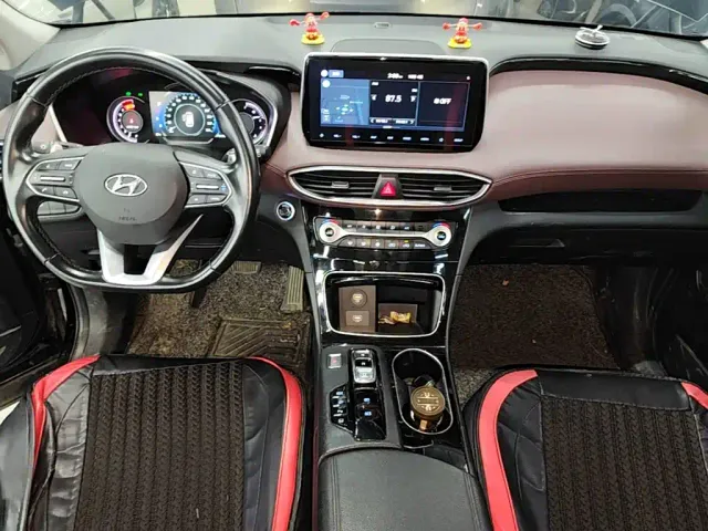 Hyundai Santa Fe — Фото автомобиля 13