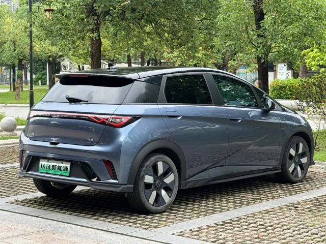 BYD Dolphin — Фото автомобиля 14
