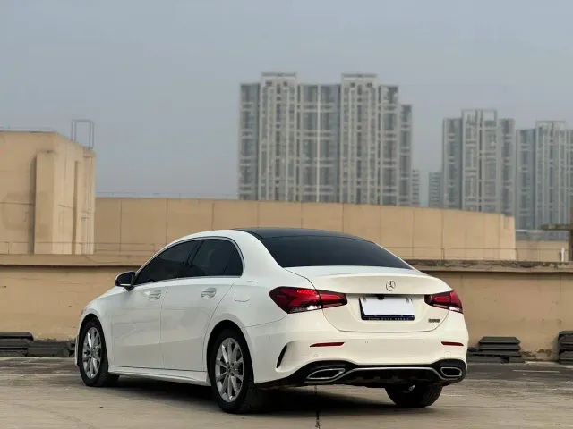 Mercedes-Benz A-Class — Фото автомобиля 8