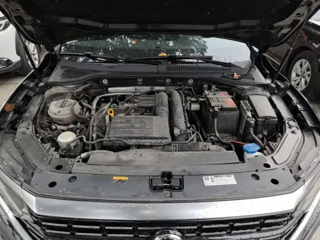 Volkswagen Passat — Фото автомобиля 19