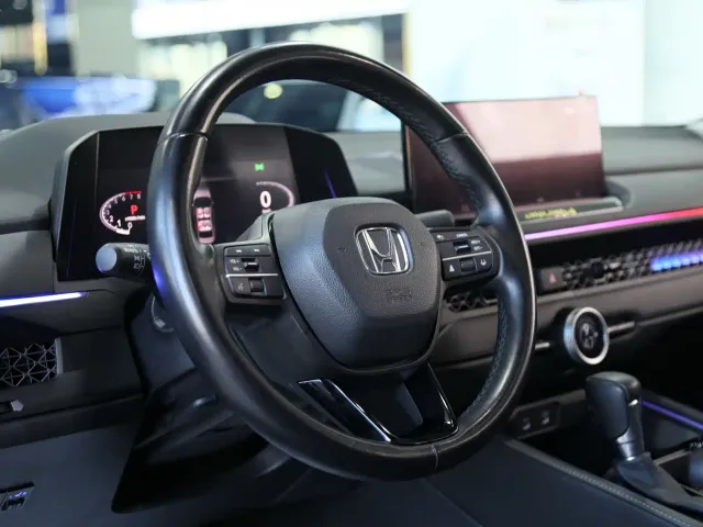 Honda Accord — Фото автомобиля 7