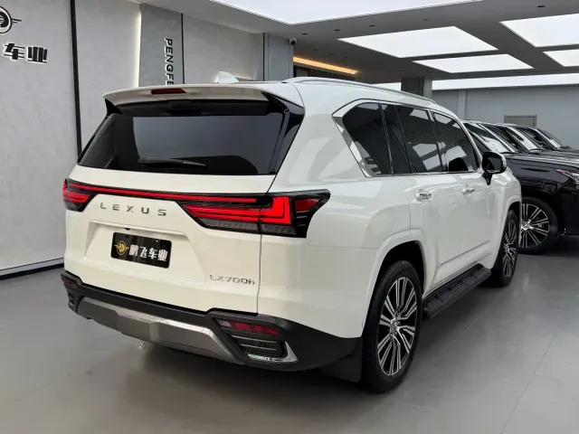 Lexus Lexus LX 2025 700h Leading Edition — Фото автомобиля 22