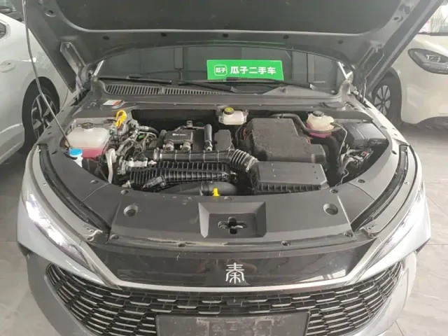 BYD Qin L — Фото автомобиля 19
