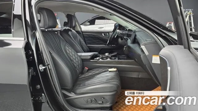 Kia K8 Hybrid — Фото автомобиля 16