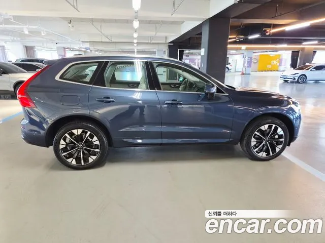 Volvo XC60 Generation 2 — Фото автомобиля 4