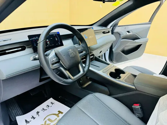 BYD Qin PLUS — Фото автомобиля 4
