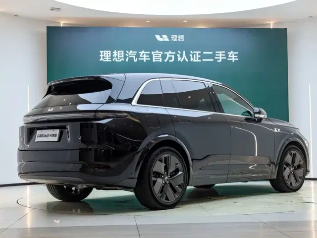 Li Auto L7 — Фото автомобиля 3