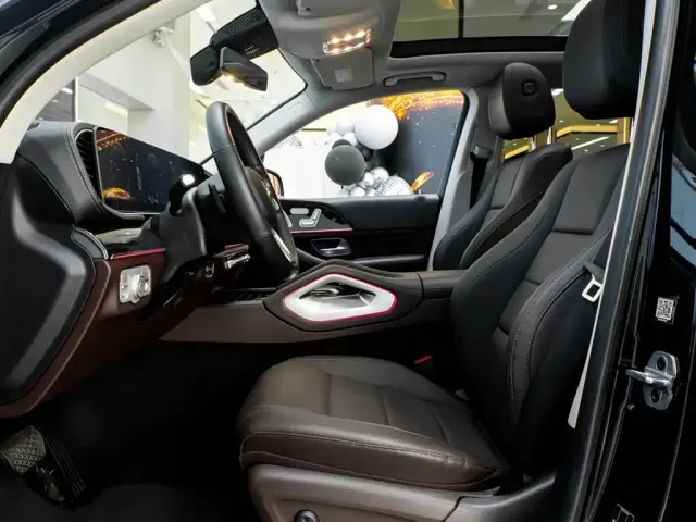 Mercedes-Benz GLE-Class — Фото автомобиля 27