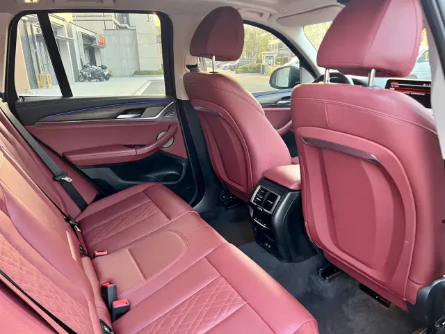 BMW X3 — Фото автомобиля 14