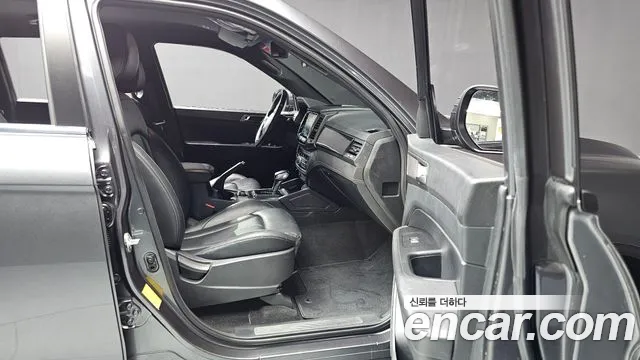 KG_Mobility_Ssangyong Rexton Новый Rexton Sport Дизель 2.2 4WD — Фото автомобиля 11
