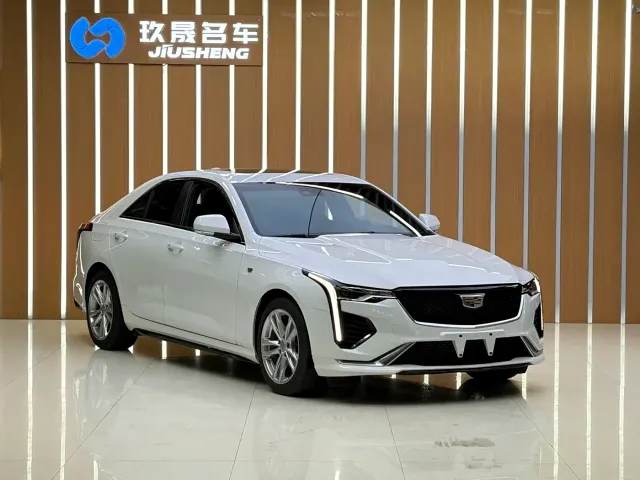 Cadillac CT4 — Фото автомобиля 3